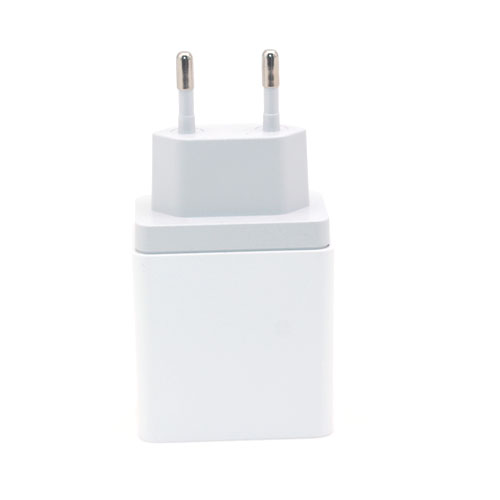 18w 3 USB charger with EU plug  - copy